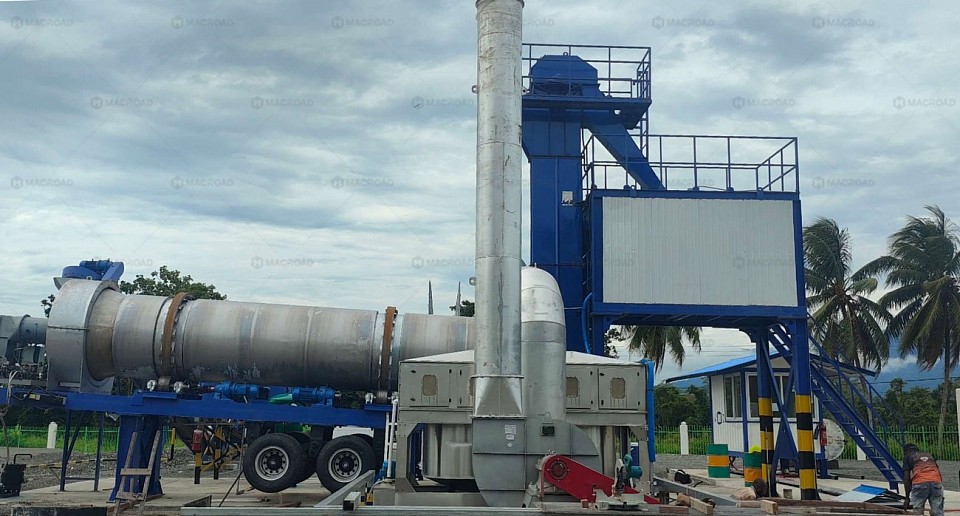 Drum mix asphalt plant